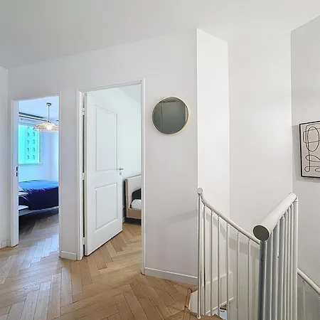 דירה Superbe Duplex 6p & Terrasse Paris Rer 15 Min ז'ואנוויל-לה-פו